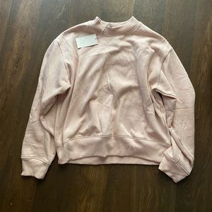Light pink sweatshirt NEVER WORN